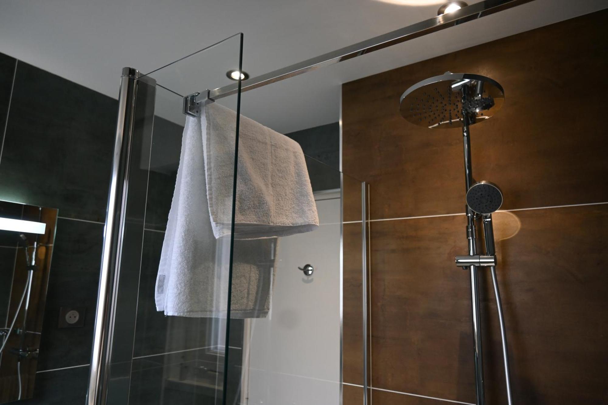 Logis Hotel Borel Дюнкерк Экстерьер фото