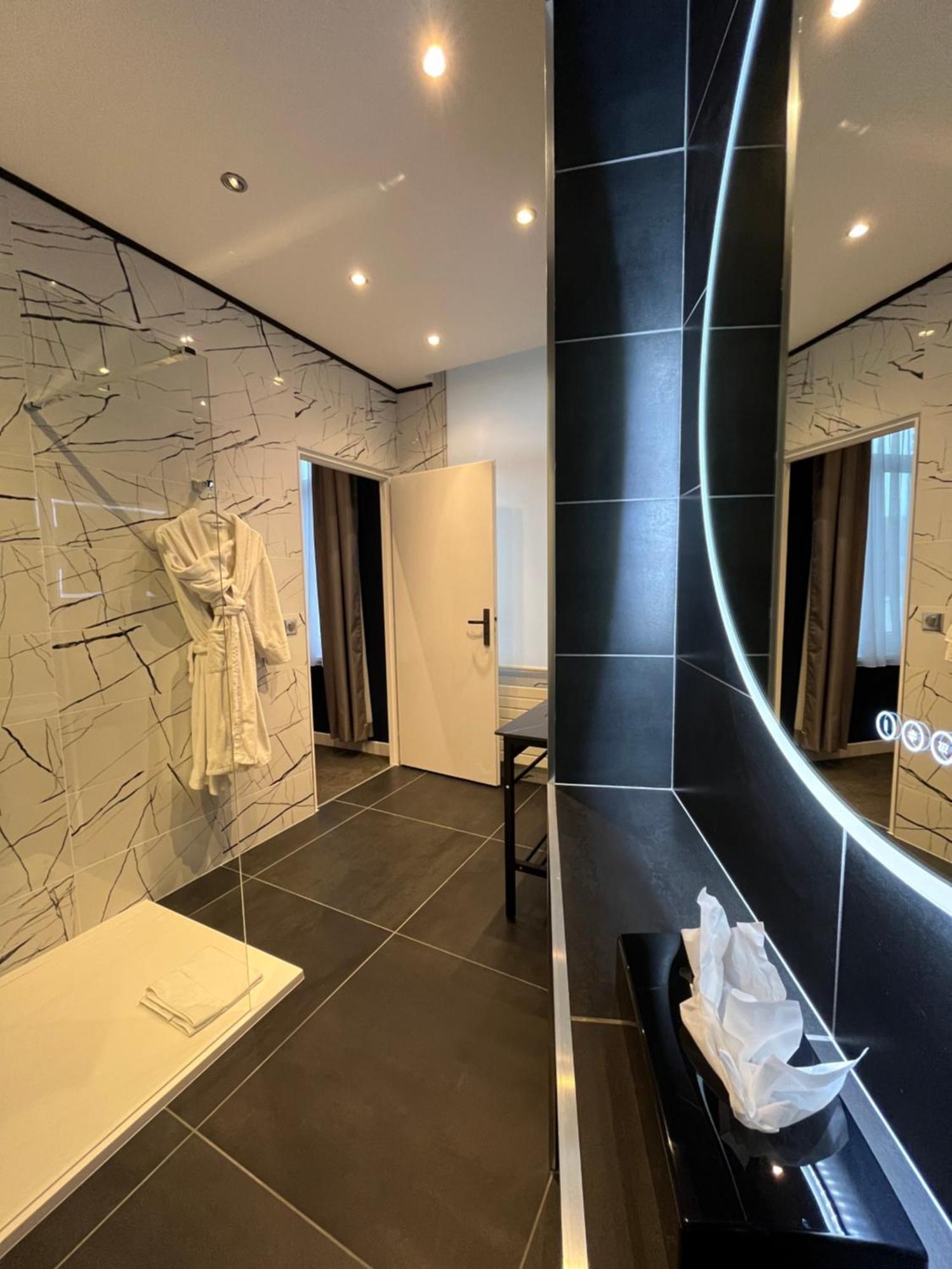Logis Hotel Borel Дюнкерк Экстерьер фото