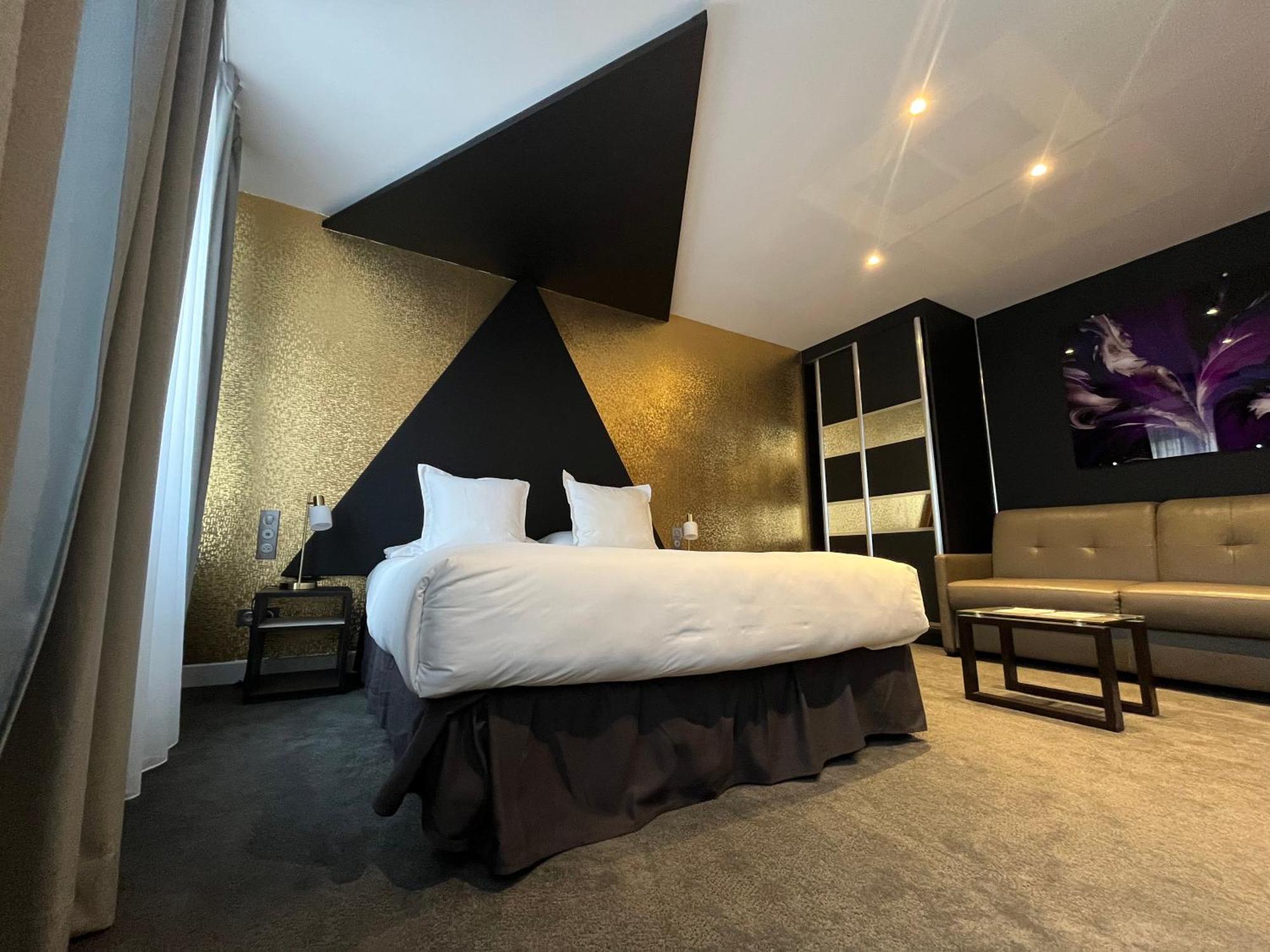 Logis Hotel Borel Дюнкерк Экстерьер фото