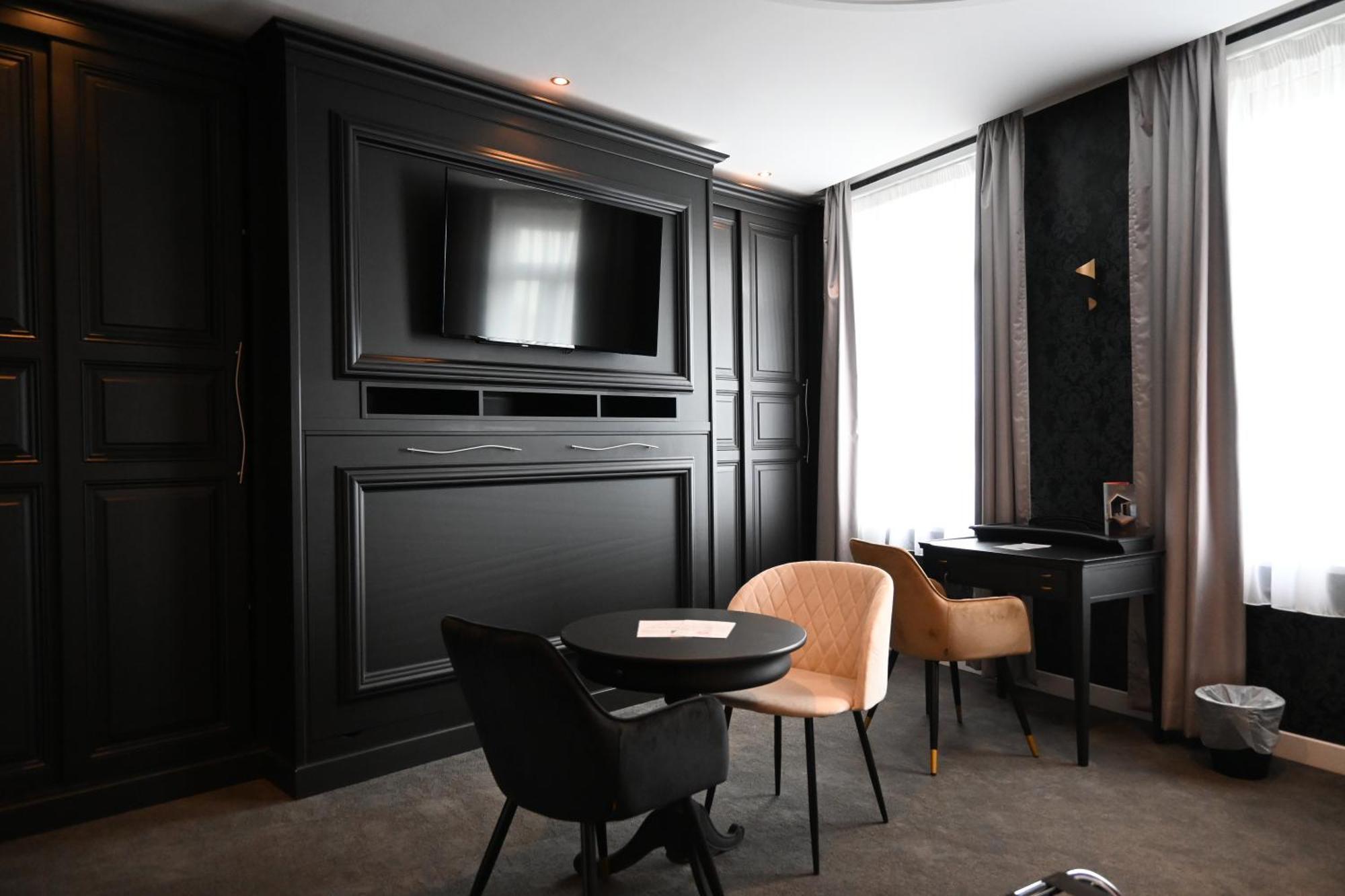 Logis Hotel Borel Дюнкерк Экстерьер фото